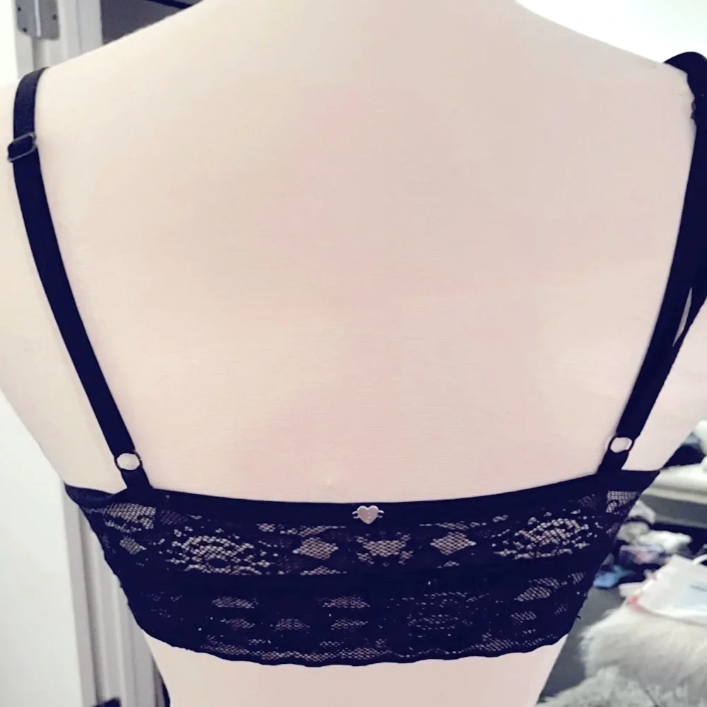 Victoria’s Secret Lace PINK Black Push-up Bralette